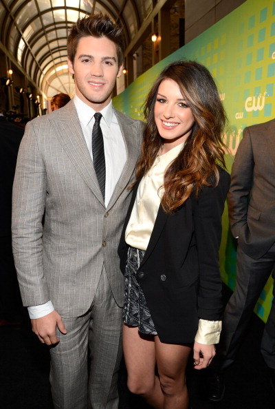 steven-cw-2012-upfronts-may-17-2012-steven-r-mcqueen-30981247-400-594.png
